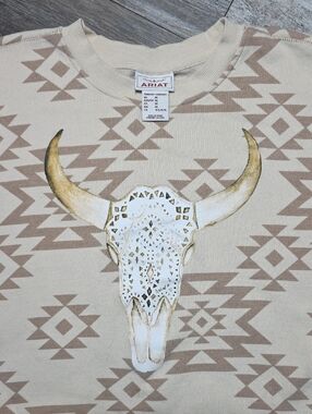Ariat | O'Keefe Boxy Oversized Cropped Western Cow Skull Aztec Sweatshirt Sz Md